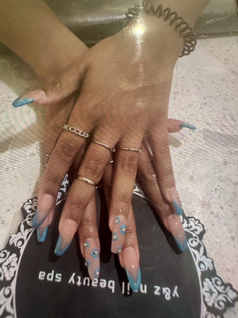 Y&Z Nail Spa gallery image